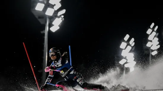 Skija&scaron;ice 'napadaju' Francusku: Zrinka izletjela sa staze, Shiffrin uvjerljivo vodi, čekamo Popović