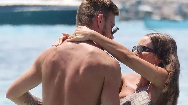 Rakitić raznježio objavom: 'Prave pobjede se ne slave na stadionima, nego kod kuće, s tobom'