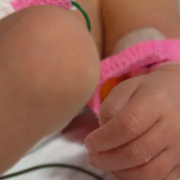 Doznajemo u kakvom su stanju bebe koje su helikopterom prevezli iz Dubrovnika u Split