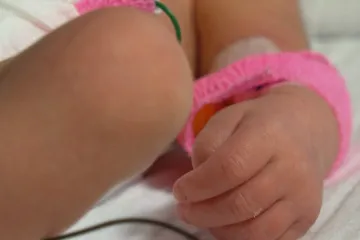 Doznajemo u kakvom su stanju bebe koje su helikopterom prevezli iz Dubrovnika u Split