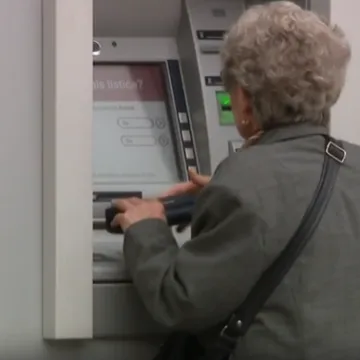 Umirovljenici ljuti zbog 13. mirovine: 'Pa dajte, &scaron;ta je &scaron;est eura...ne mogu vjerovati'