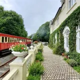 Biste li se budili uz pogled na vlak i zvuk parne lokomotive? I za sve to morate izdvojiti paprenu cifru