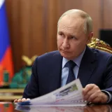 Putin prijeti Ore&scaron;nikom, a komentirao i hoće li Rusija napasti Europu