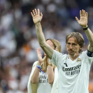 Modrićeva 2025. kao Oliverova pjesma &ndash; '&Scaron;aka suza i vreća smija'