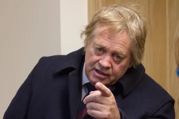 Churchillov i Dianin rođak davio ženu? Jedan od najvećih britanskih aristokrata mora na sud