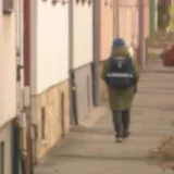 Dječaka s pote&scaron;koćama u razvoju pustili samog iz &scaron;kole, udario ga auto! Progovorio ogorčeni roditelj