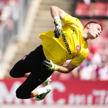 Turci otkrili sve! Dinamo je poslao ponudu za Livakovića, evo &scaron;to su napravili u Fenerbah&ccedil;eu