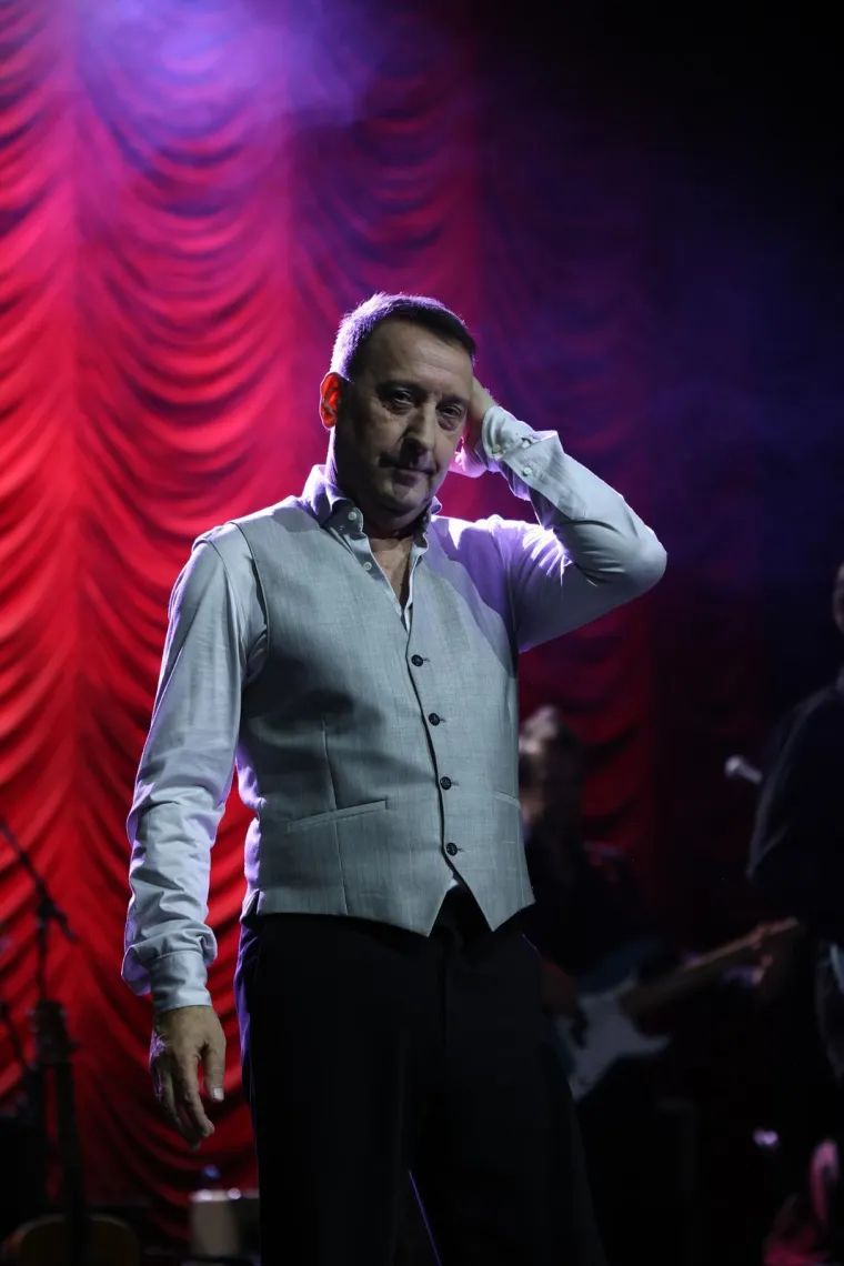 Otac ga je ukrao iz rodili&scaron;ta: Mnogi ne znaju za ovaj detalj iz života Harija Vare&scaron;anovića