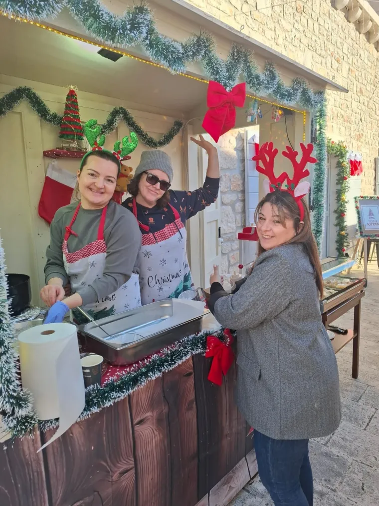 Dok drugi prodaju, oni prikupljaju: Advent u Donjem Humcu podsjetio na prave vrijednosti Božića