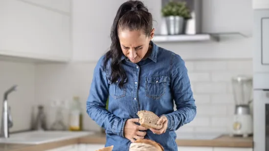 Pretjerali ste s hranom tijekom blagdana? Donosimo trikove za trenutačno olak&scaron;anje