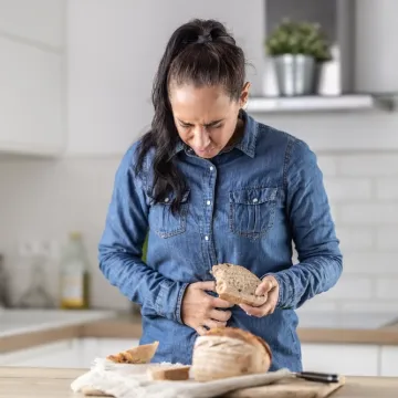 Pretjerali ste s hranom tijekom blagdana? Donosimo trikove za trenutačno olak&scaron;anje