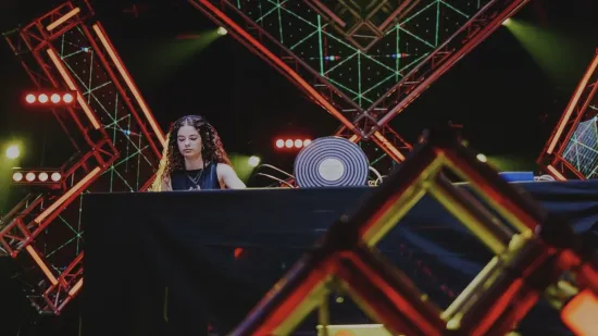 Kad se spoje glazba i dizajn: Studentica i DJ-ica redizajnirala glazbenu novinarsku nagradu