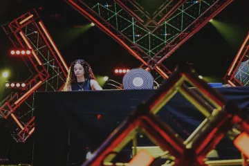 Kad se spoje glazba i dizajn: Studentica i DJ-ica redizajnirala glazbenu novinarsku nagradu