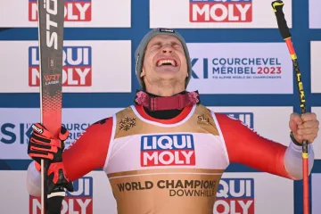 Marco Odermatt do&scaron;ao do jo&scaron; jedne pobjede i u&scaron;ao u povijest skijanja