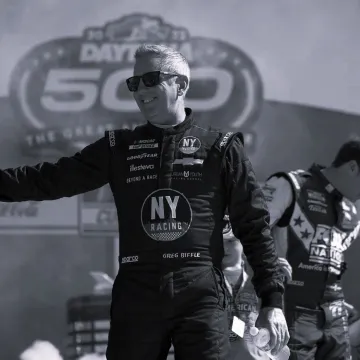 Tragedija u automobilističkom svijetu: U avionskoj nesreći preminula legenda sporta