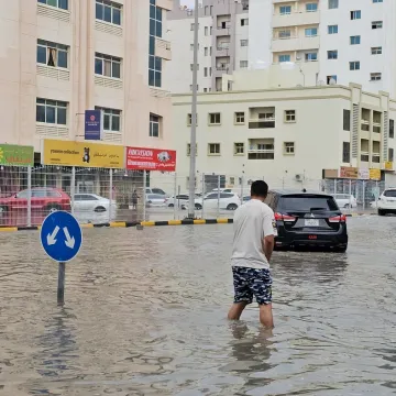 Ovo nije viđeno 76 godina! Pustinjski megagrad preko noći postao - nova Venecija