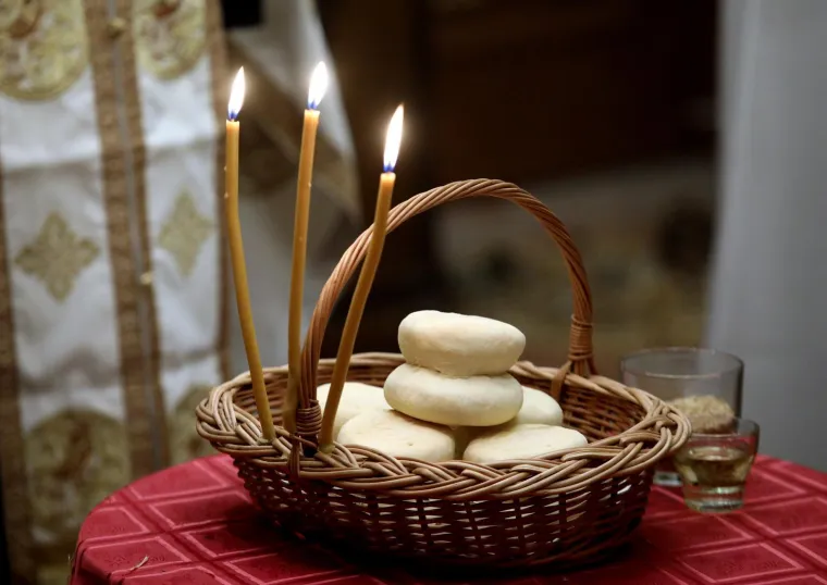 Važni običaji pravoslavnog Badnjaka: 'Pripremaju srca za poruku nade i spasenja'