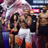 Zaiskrilo je na vaganju Anthonyja Joshue i Jake Paula: Ove fotografije upravo obilaze svijet