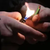 Maloljetniku eksplodirala petarda u ruci, hitno je prebačen u bolnicu