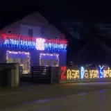 Okitio kuću lampicama ZDS: Odvjetnik pojasnio gdje je granica slobode govora