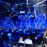 Tko će preživjeti? Nemojte treptati: Borilački svijet na nogama, pi&scaron;e se povijest