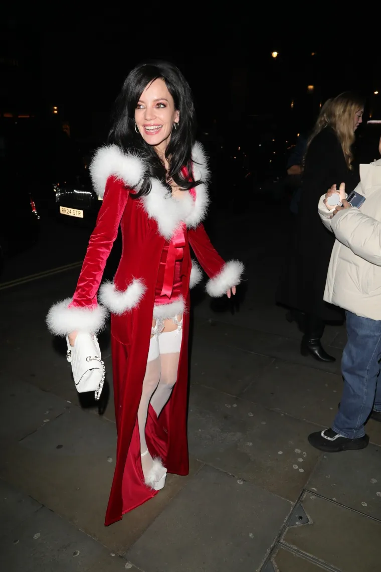 Provokativna Lily Allen okupila slavne goste, a onda se dogodio poseban trenutak