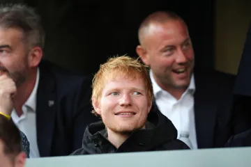 Ed Sheeran izgleda gotovo neprepoznatljivo: Uveo je strogu rutinu