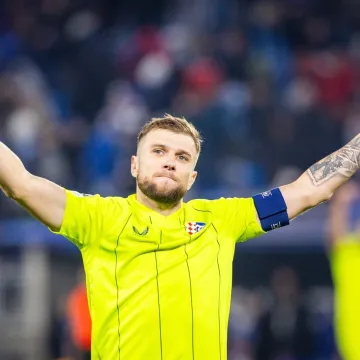 Biv&scaron;i kapetan Dinama kažnjen zbog objave na Instagramu: 'Živio Tito'