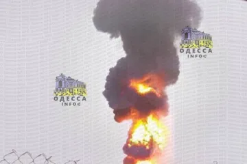 Vatra iznad važne ukrajinske luke: Rusi gađali dronovima i raketama, objavljene snimke