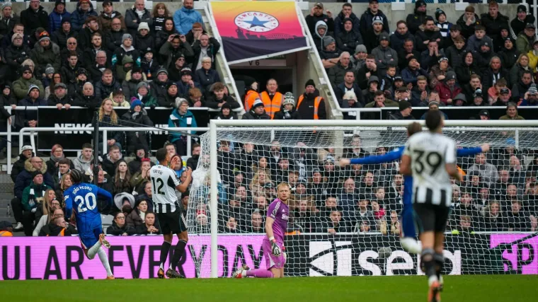 Nova luda utakmica i golijada u Engleskoj: Osporavani Nijemac briljira