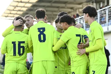 Dinamova mladež gazi sve pred sobom: Englezi ne znaju što ih je snašlo