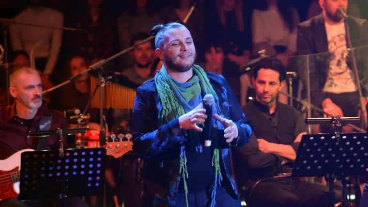 Na&scaron; pjevač se javio iz bolničkog kreveta: Iza njega je borba s ovisno&scaron;ću i gubitak 50 kilograma