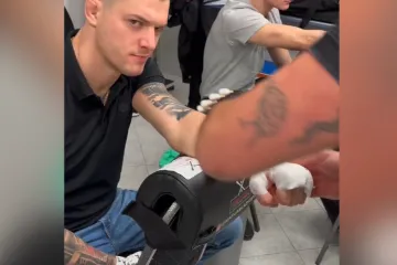 Dobro raspoloženje u backstageu! Pogledajte &scaron;to rade borci prije mečeva