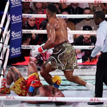 Joshua prekinuo spektakl u Miamiju: Paul pao u &scaron;estoj rundi