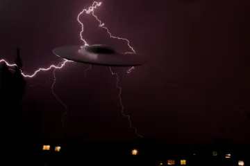 Stručnjak za NLO otkriva za&scaron;to je veća vjerojatnost da ćete za Božić vidjeti 'izvanzemaljca'