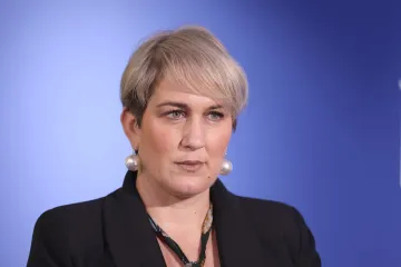 Gradonačelnici prijetili nakon uklanjanja HOS-ovog murala: Napali i njenog oca branitelja