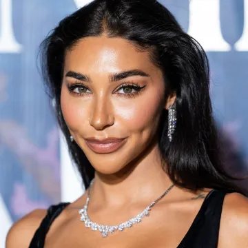 Od Biebera do holivudske elite: Ovu zgodnu influencericu povezuju s najvećim zvijezdama