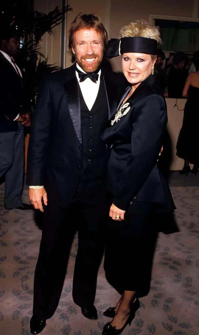 Umrla biv&scaron;a supruga Chucka Norrisa, glumac emotivno poručio: 'Te godine značile su mi sve'