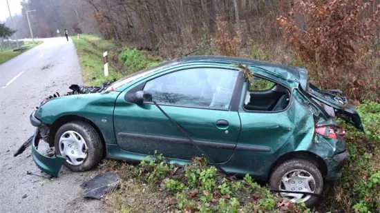 Te&scaron;ka nesreća u Međimurju: U prevrtanju auta ozlijeđena vozačica i dijete koje nije bilo u sjedalici