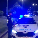 Policija ga zaustavila, a on pijan i bez položenog vozačkog počeo vrijeđati: Čeka ga 'lijepa' kazna