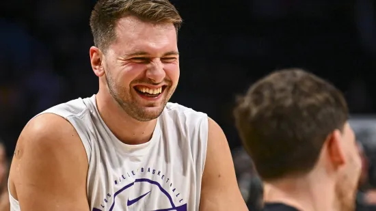Veseli Dončić sve Lakerse odu&scaron;evio božićnim poklonom: 'Je li nam kupio Bugatti?'