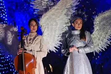 Žive jaslice u Postojnskoj jami: Podzemna božićna bajka u kojoj sudjeluju i Hrvatske glazbenice