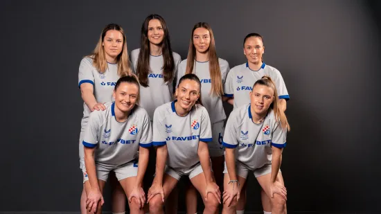 Ove djevojke odlučile su navući kopačke i zavladati nogometnim terenima