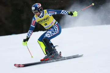 Kolega bio &scaron;esti nakon prve vožnje pa jako pao u poretku: Evo se sve događalo