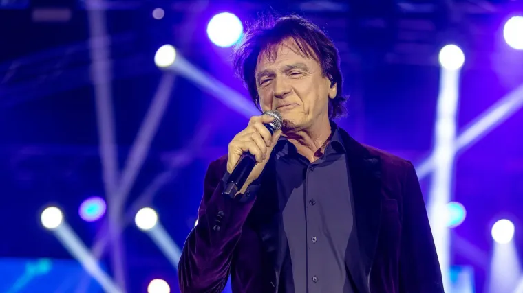 Popularni pjevač zaradit će pola milijuna eura od četiri rasprodana koncerta u Sarajevu