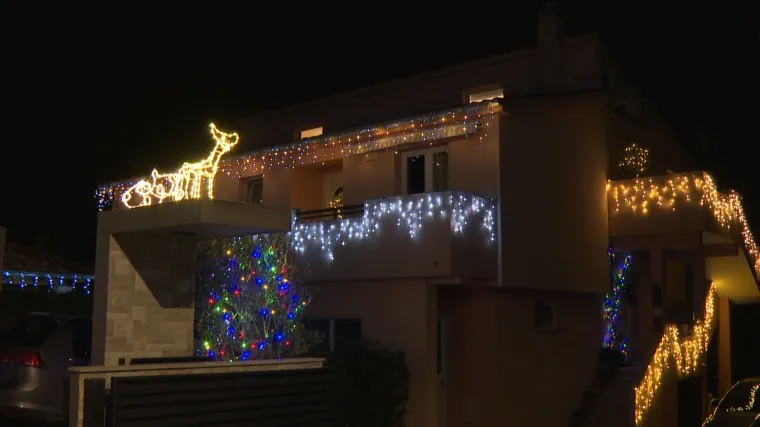 Požar zbog lampica, trebamo li ih gasiti? Električar otkrio koja je vrsta najopasnija