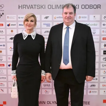 Ne viđamo ih često: Kolinda i Jakov ukrali pažnju zajedničkim pojavljivanjem na crvenom tepihu