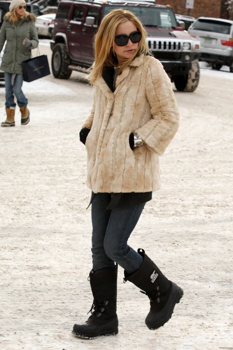 Kaubojski &scaron;e&scaron;iri, rasko&scaron;ne bunde i skupi &scaron;oping: Aspen je zimski raj za bogate i slavne