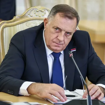 Tko o čemu, Dodik o usta&scaron;tvu u Hrvatskoj: 'Nisu iza&scaron;li iz vrtloga mržnje prema Srbima'