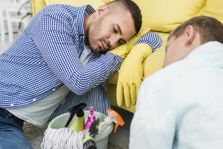 Očevi su iscrpljeni s razlogom: Iza ovih simptoma krije se puno dublji, medicinski uzrok